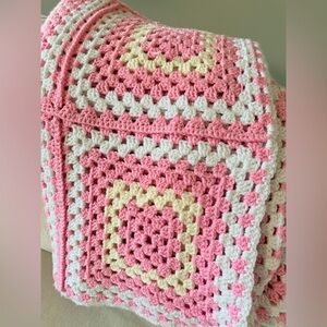 Handmade Pink White Mettalic Granny Square Crochet Afghan Blanket 66x48 boho